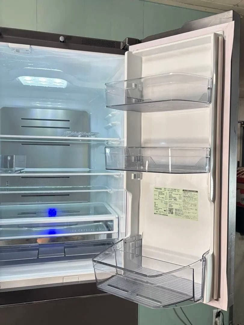 【大活躍✨】TOSHIBA 600L 冷蔵庫　良好　2022年製　自動ドア