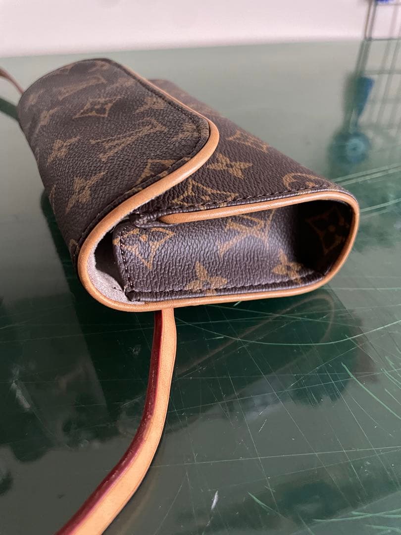 LOUIS VUITTON ルイ・ヴィトン フロランティーヌ xs モノグラム