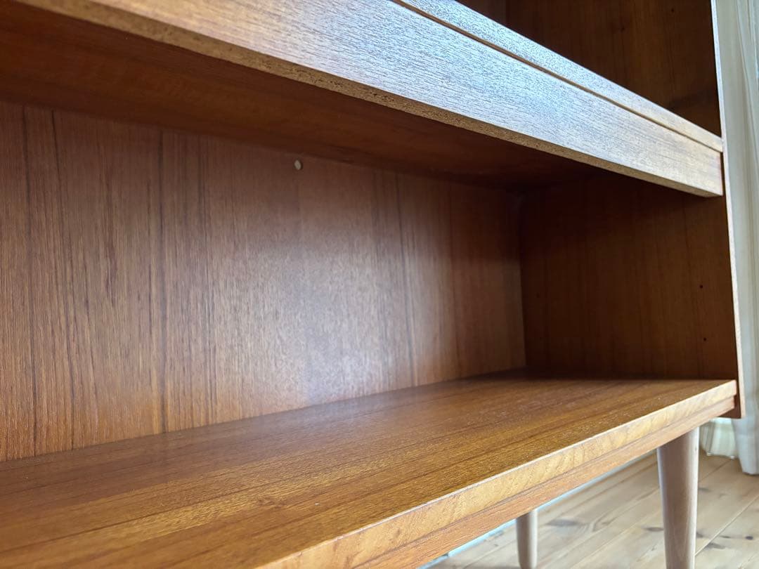 北欧ヴィンテージ　デンマーク　チーク　シェルフ