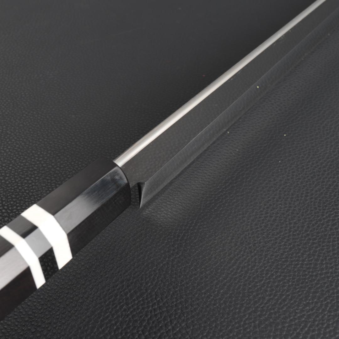 9358 柳刃包丁 9寸 刺身包丁 刃は究極の切れ味 黒檀黒水牛角白三本巻八角柄