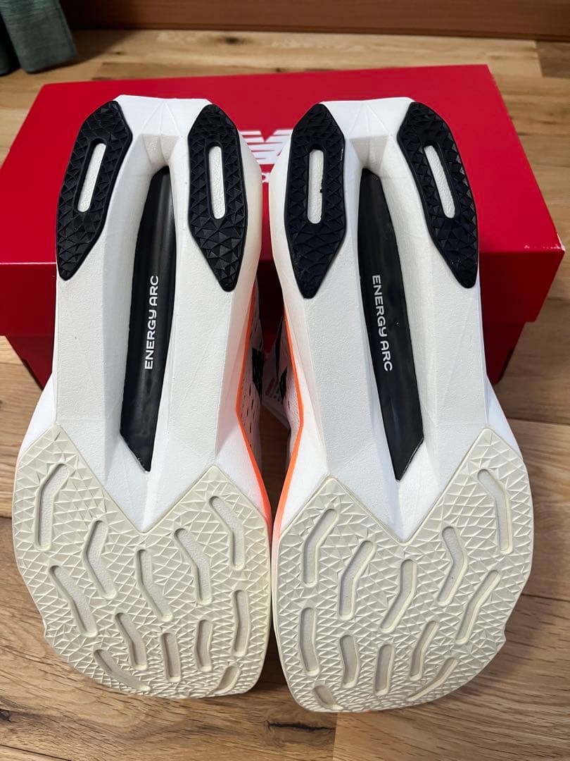 スパイク・シューズ New Balance FuelCell SuperComp Pacer V2