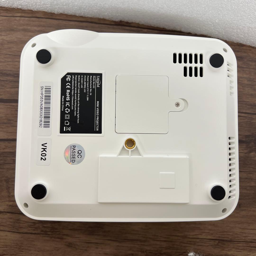 261527プロジェクター 家庭用 L02