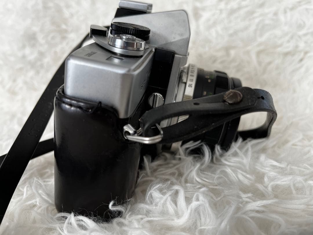 minolta SR-T 101 一眼レフカメラ ・ MC ROKKOR レンズ