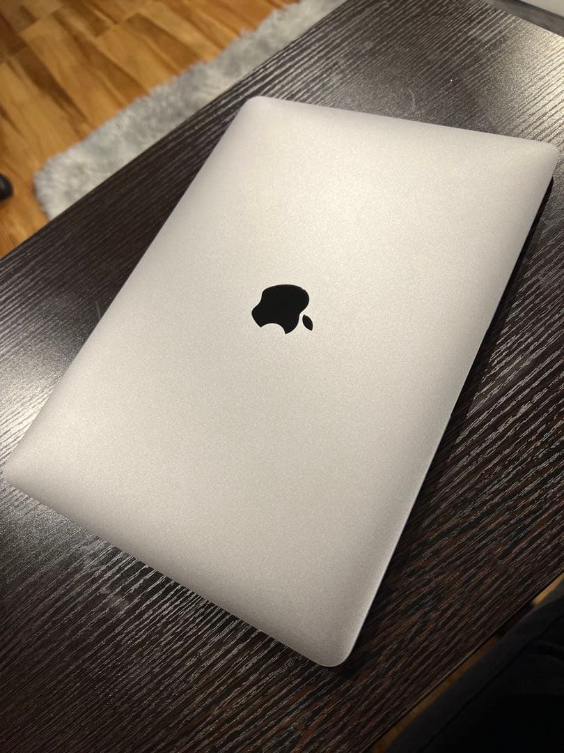 土*！様 【超美品】MacBook Air M1（13インチ／2020年／256