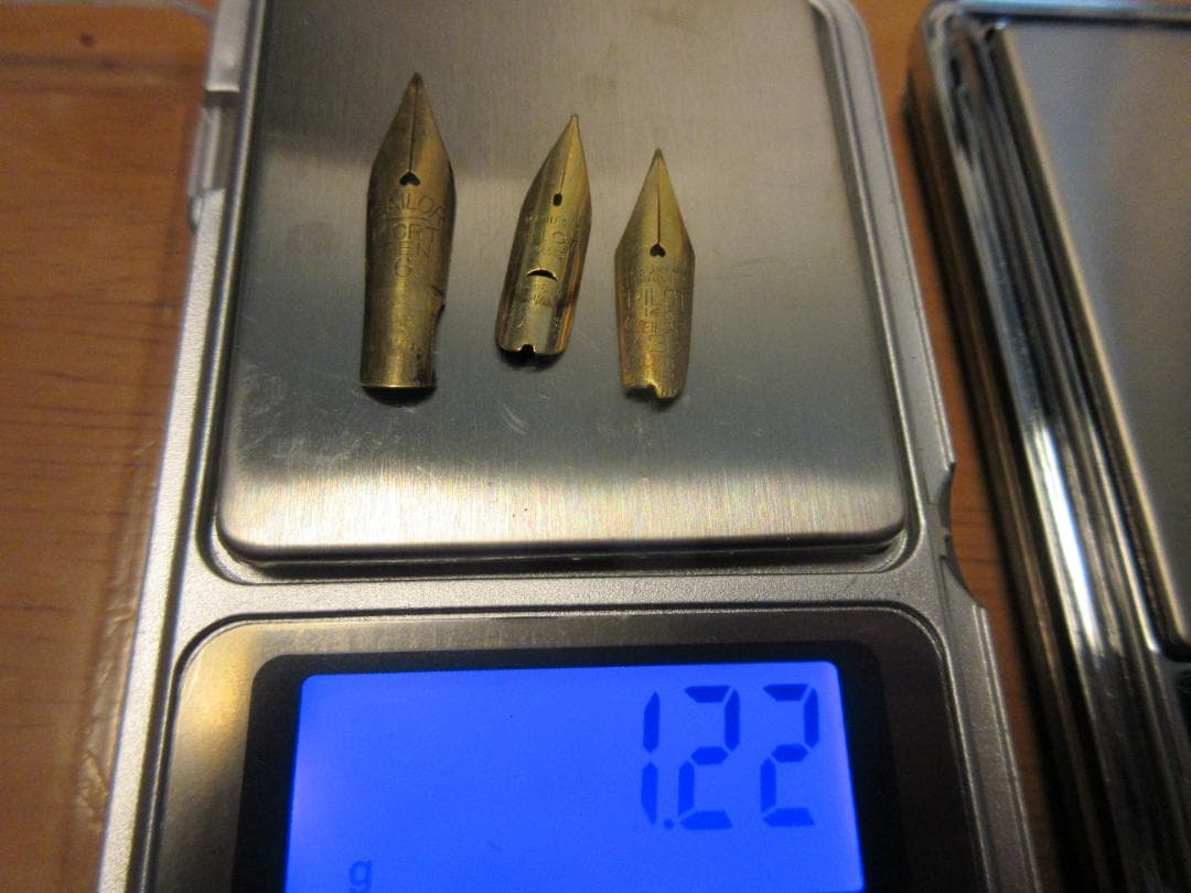 [お取り置き]万年筆ペン先 14K 1.2g 0.3g ／18K 0.49g