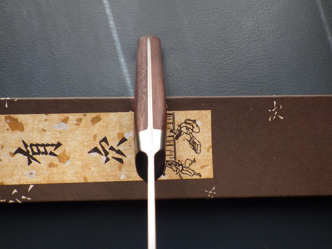 ゆ*じ様 京都/有次・三徳/牛刀包丁刃渡185mm共箱有り★UHB鋼★製造終了品