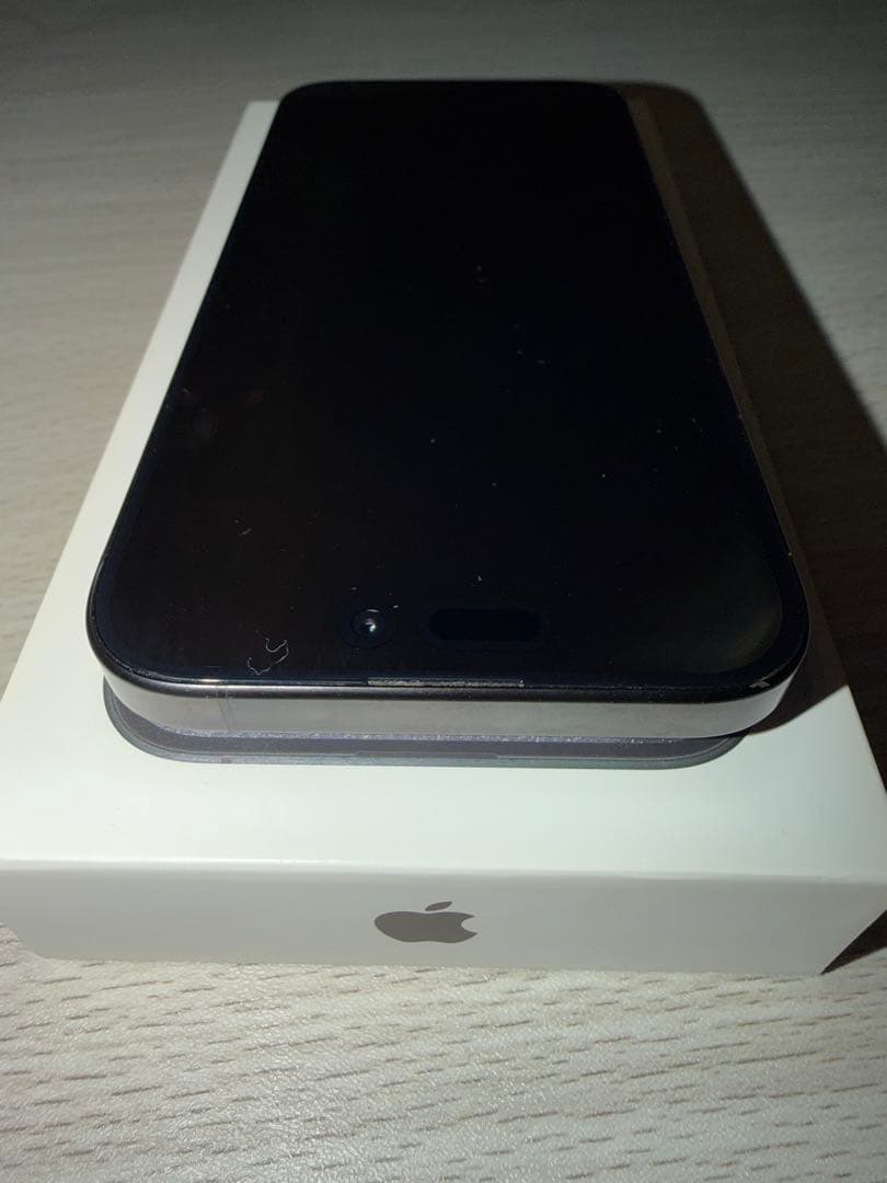 iPhone 15PRO 256GB ブラックチタニウム