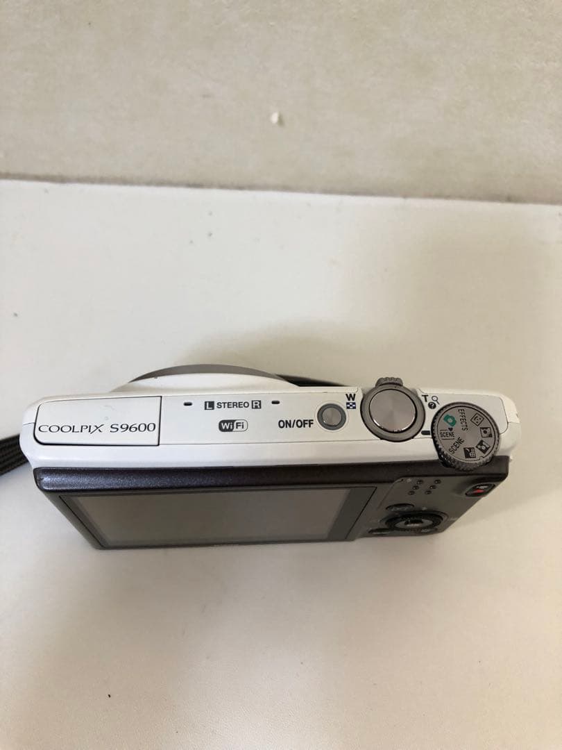 Nikon COOLPIX s9600 ホワイト デジタルカメラ