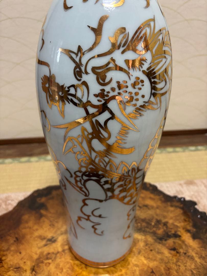 韓国青磁器の開運金龍神装飾陶器瓶