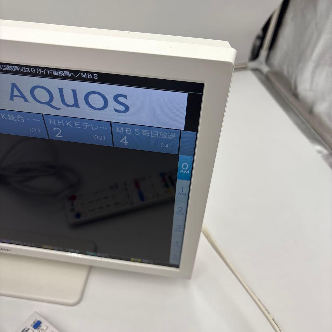 美品　SHARP 19インチ液晶テレビ 2T-C19DE-W 2023年製