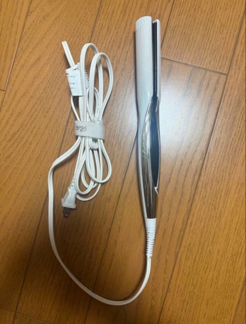 リファ　ストレートヘアアイロン