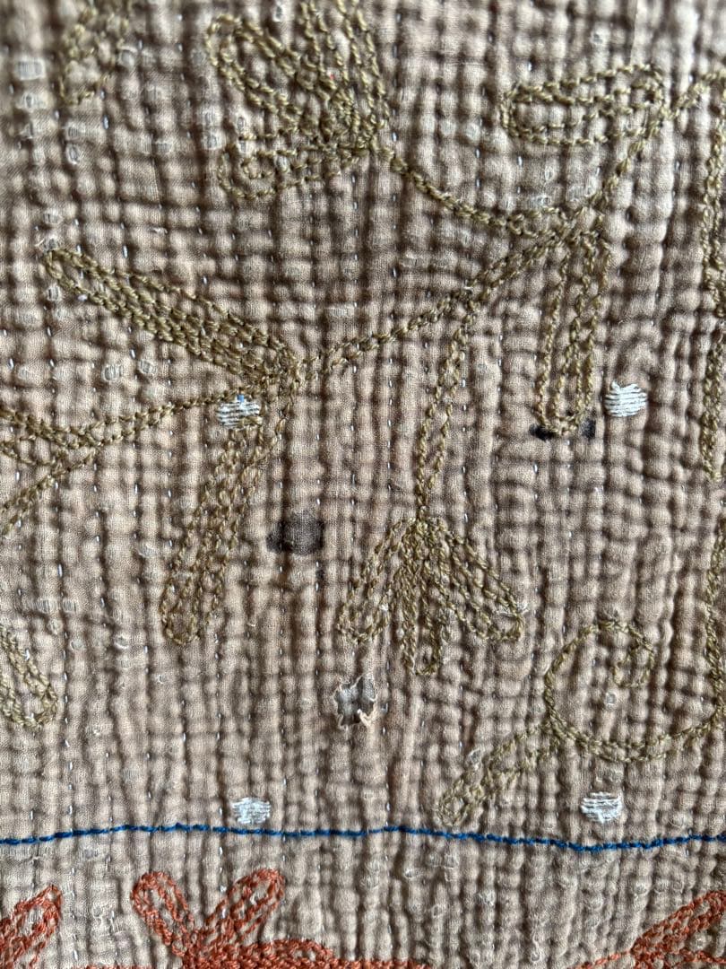 「美品」スザニ刺繍カンタキルト　スザニ刺繍 インド　手仕事　一点もの