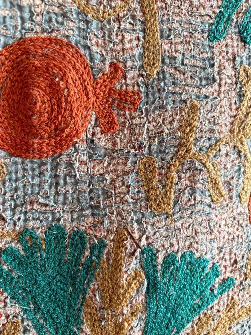 「美品」スザニ刺繍カンタキルト　スザニ刺繍 インド　手仕事　一点もの
