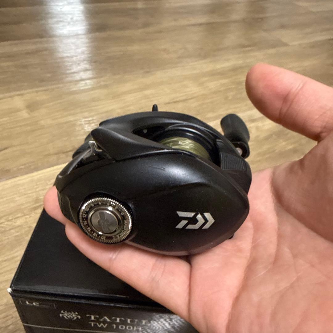TATULA TW 100H ベイトリール