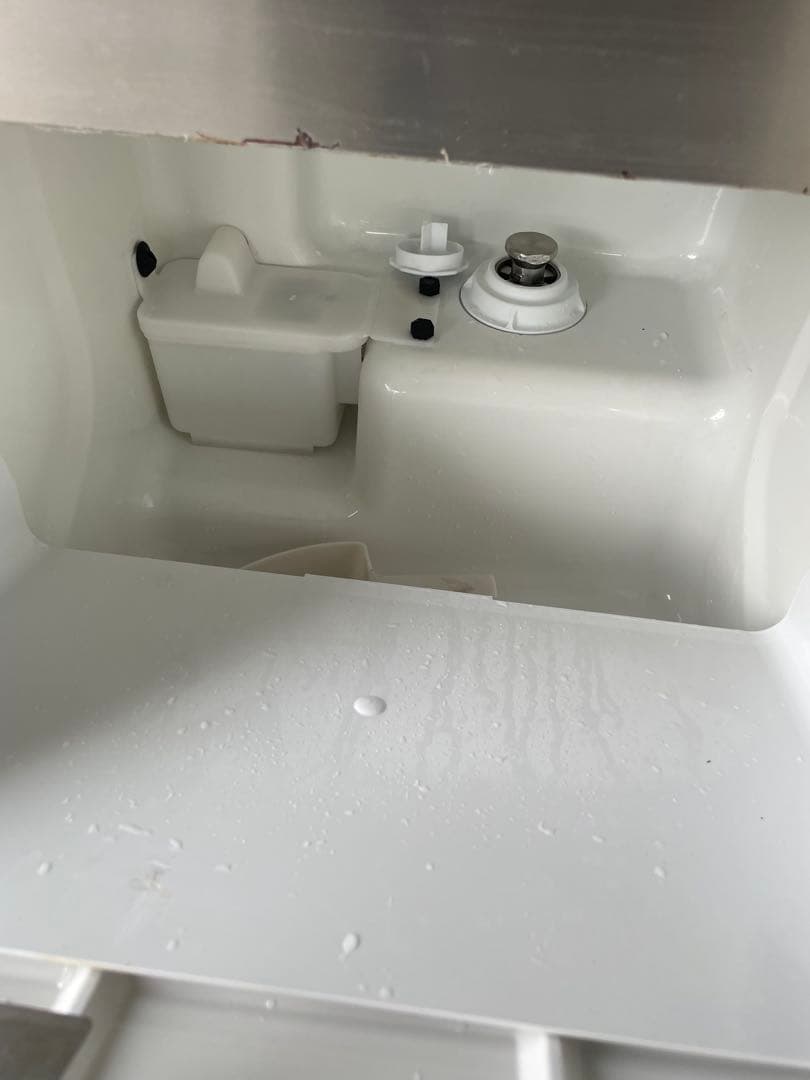 ホシザキ製氷機2022年製　アンダーカウンター　チップアイスメーカーCM-60A