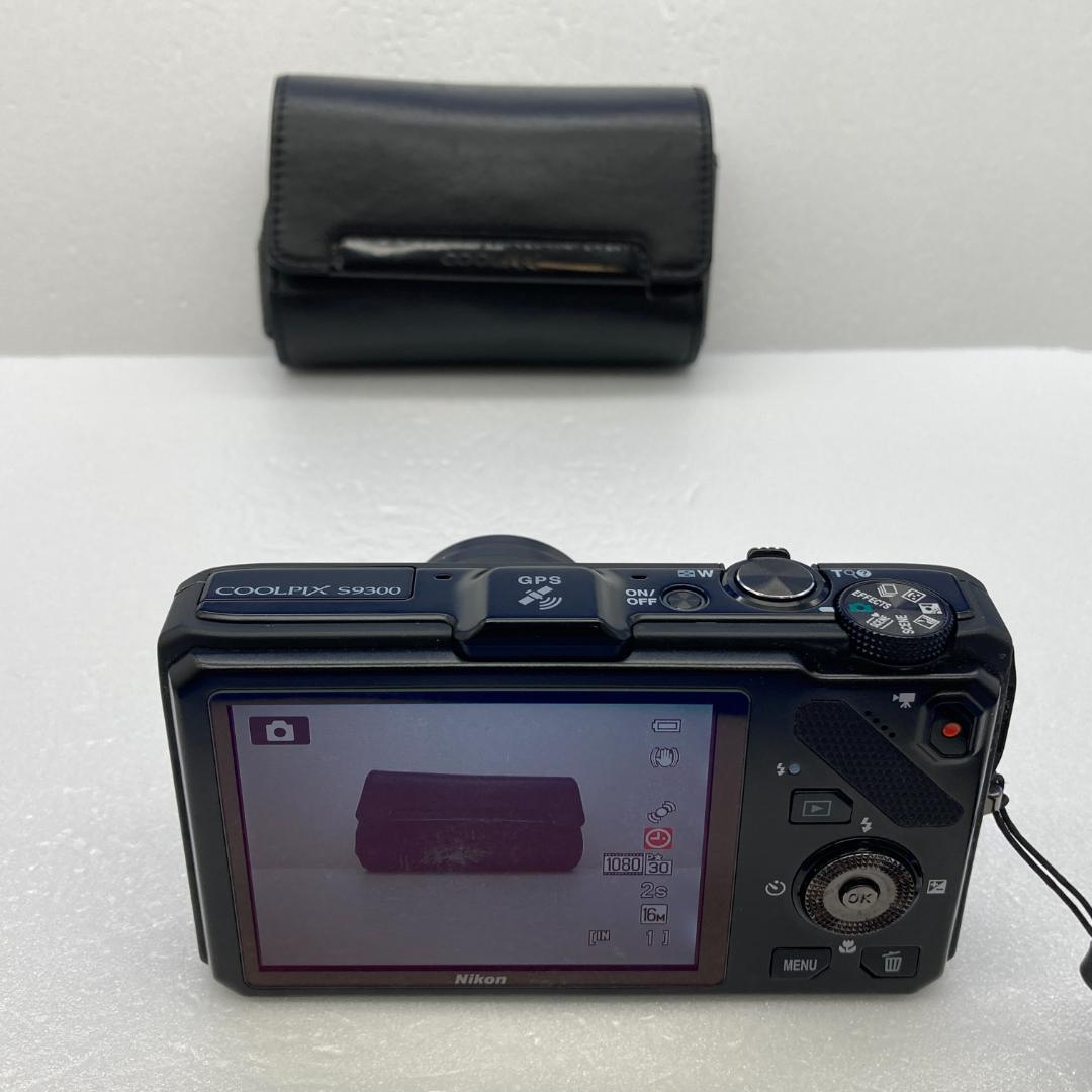 Nikon COOLPIX S9300　ケース付き