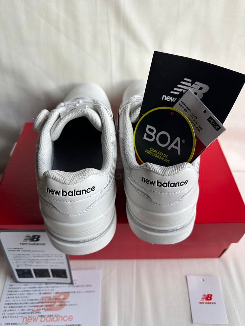 ニューバランス2025年　UGB3000F2E　サイズ26.5 新品未使用品