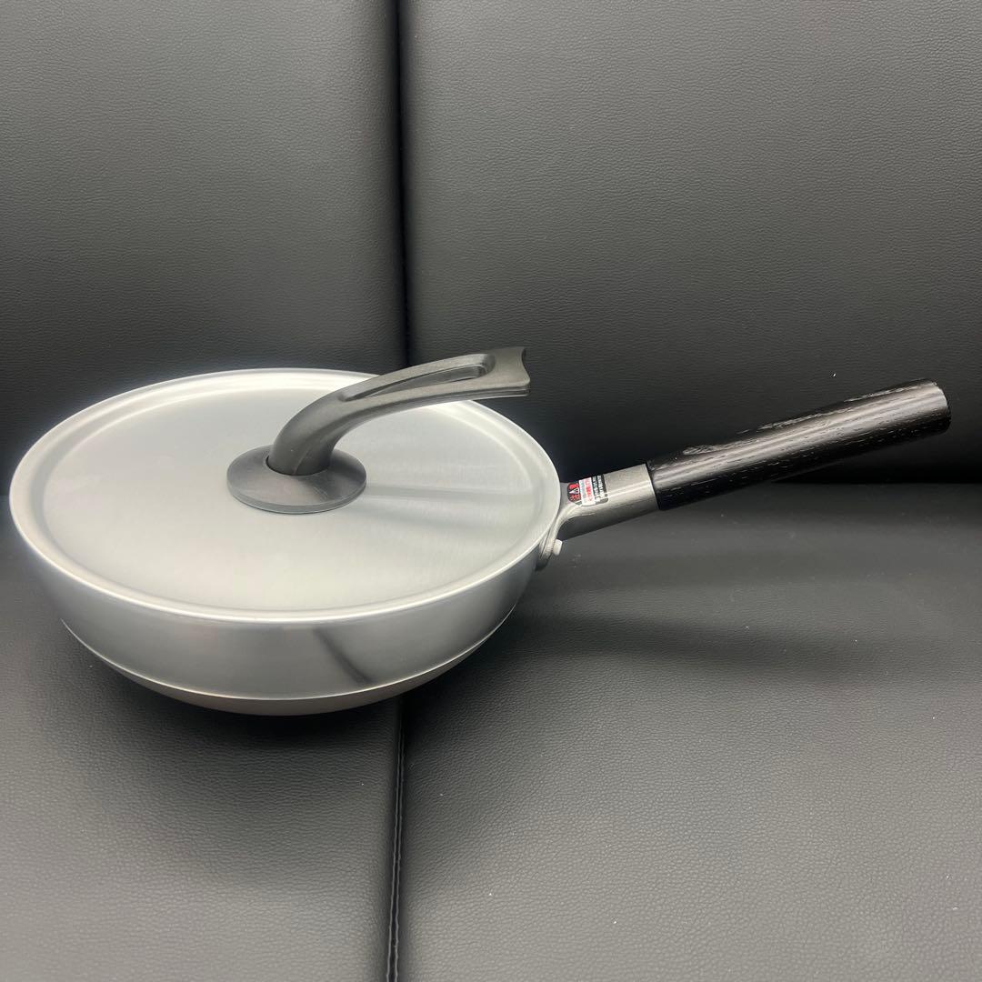 ★新品送料込北陸アルミ日本製まるっとパン24cmIH対応蓋付フライパン片手鍋