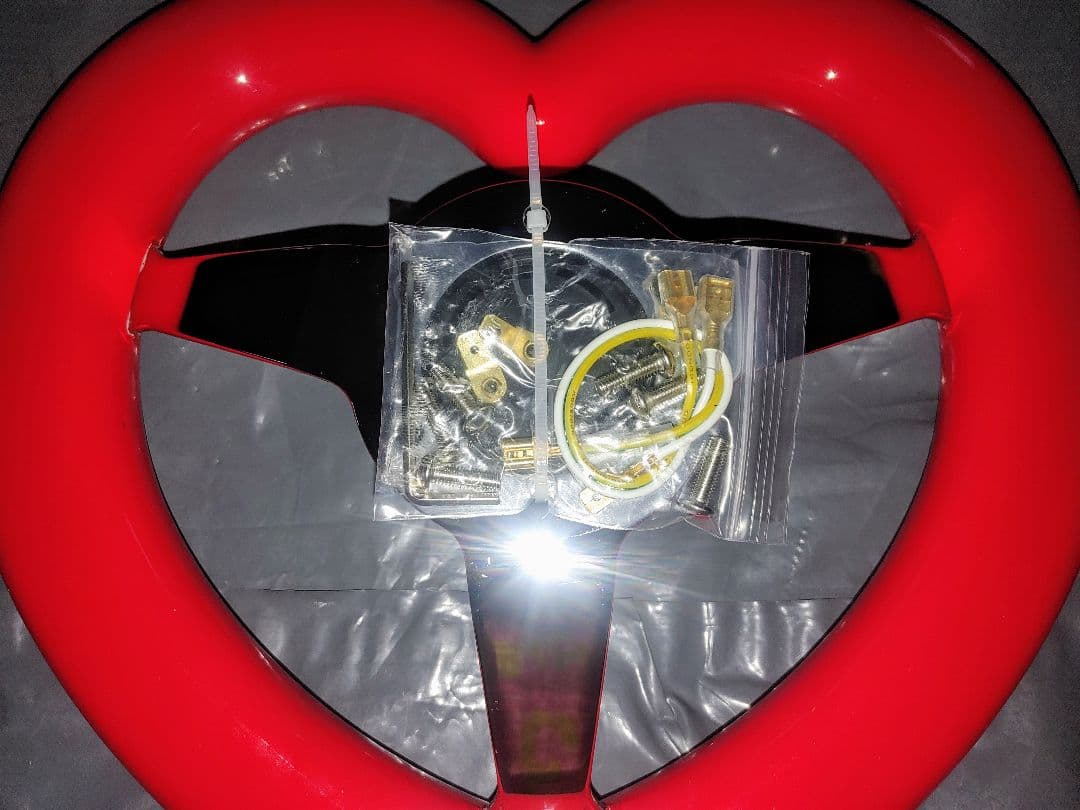 ♡32パイハートレッドステアリング♡　【最終値下げ今月いっぱいでページ削除】