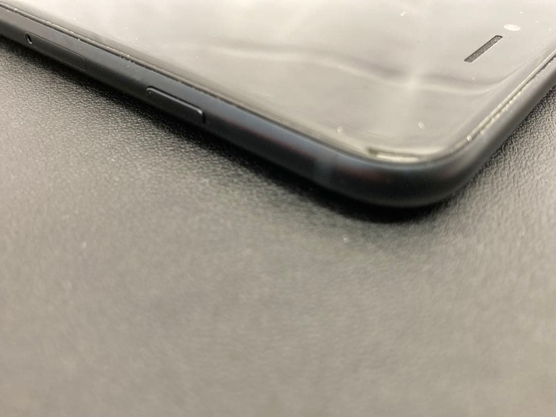 iPhoneSE 第3世代　128GB ブラック