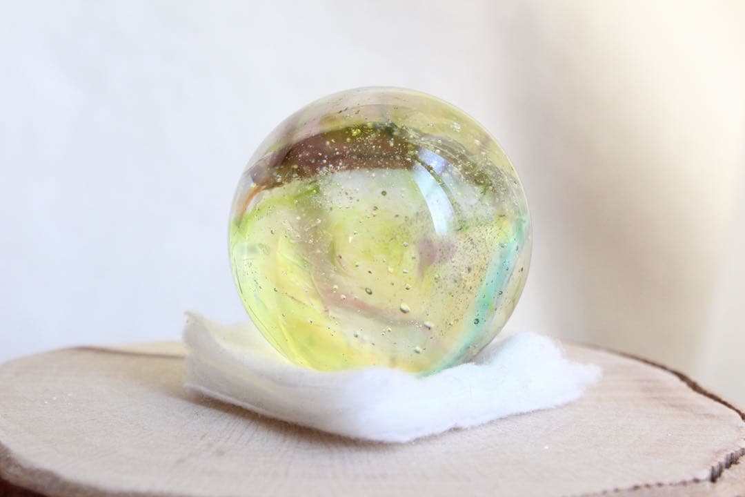 シエラネバダ産アンダラクリスタル　スフィア　マルチカラー　グリーン系