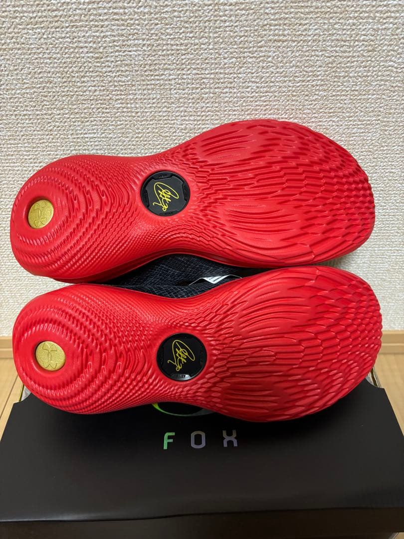 【廃盤品】アンダーアーマー Curry12\"Year of the Snake\"