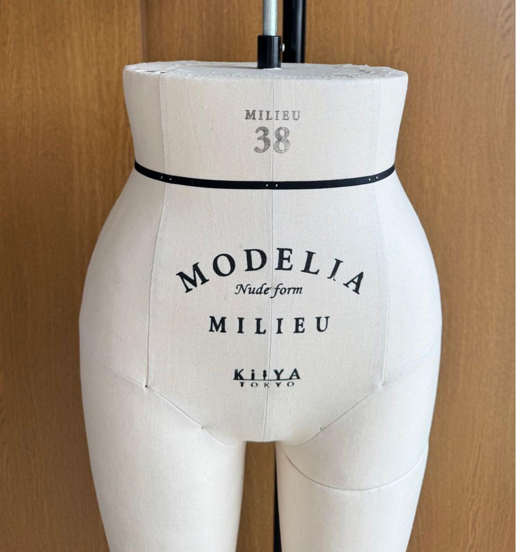 KIIYA MODELIA（モデリア）」シリーズのパンツボディ　38サイズ