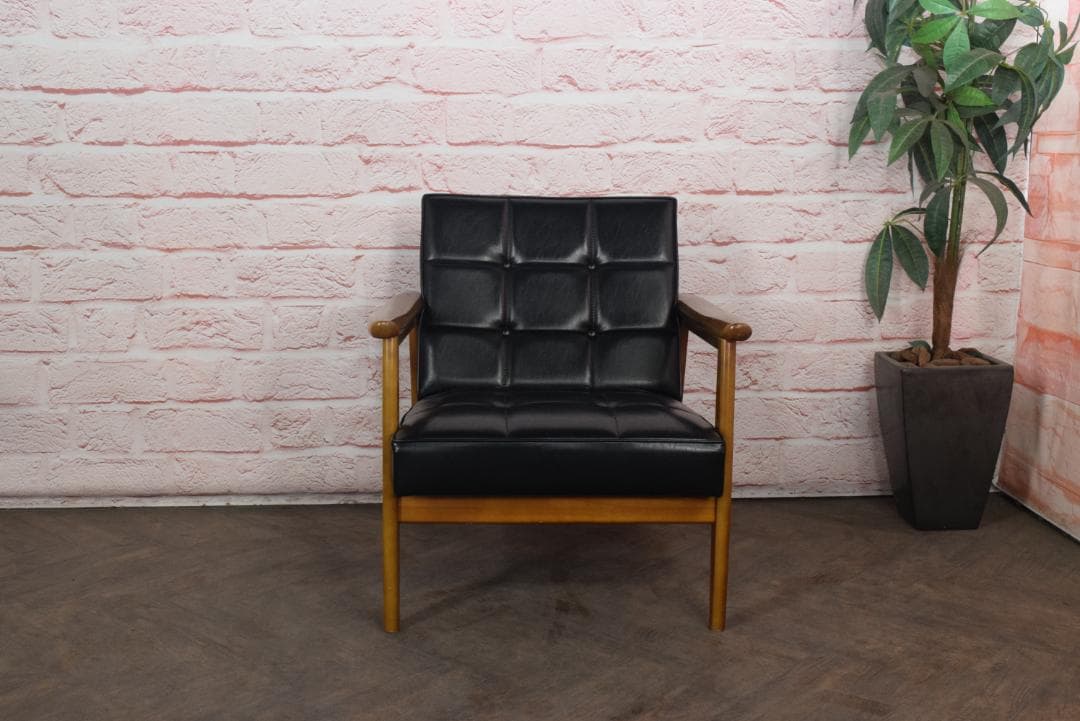 展示品　カリモク60 Kチェア スタンダードブラック　 W36170BW　14A