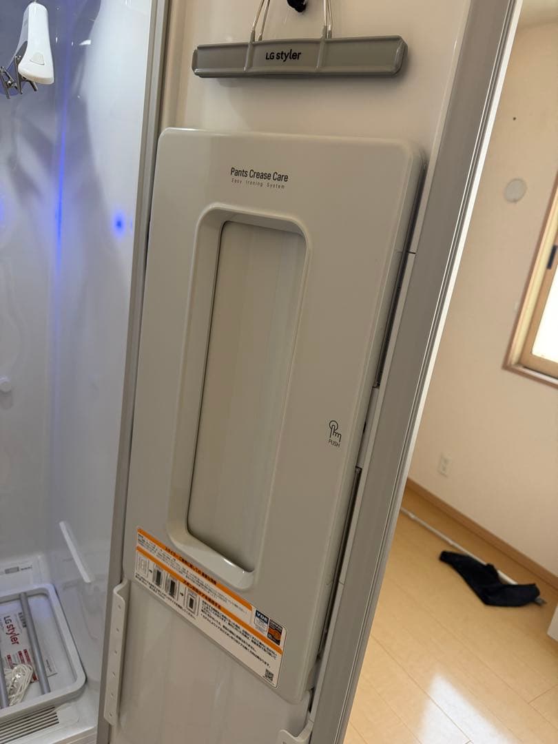 奈良発 使用数回 LG Styler スタイラー 2021年製 S3IFA