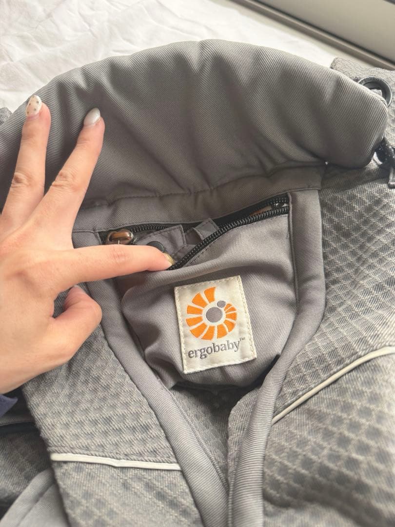エルゴベビー　ベビーキャリア OMNI Breeze グラファイトグレー