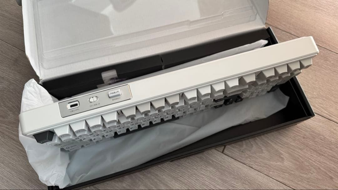 AULA F99 メカニカルキーボード