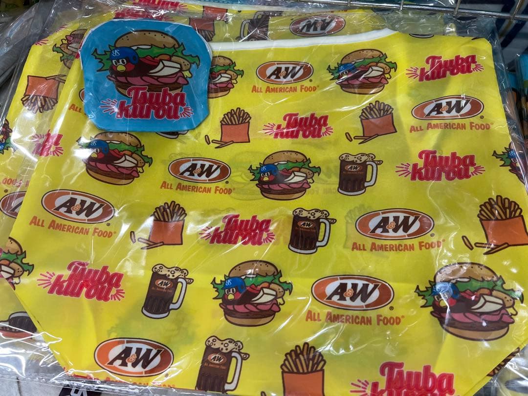 東京ヤクルトスワローズ× A&Wコラボグッズ 4点まとめ売り