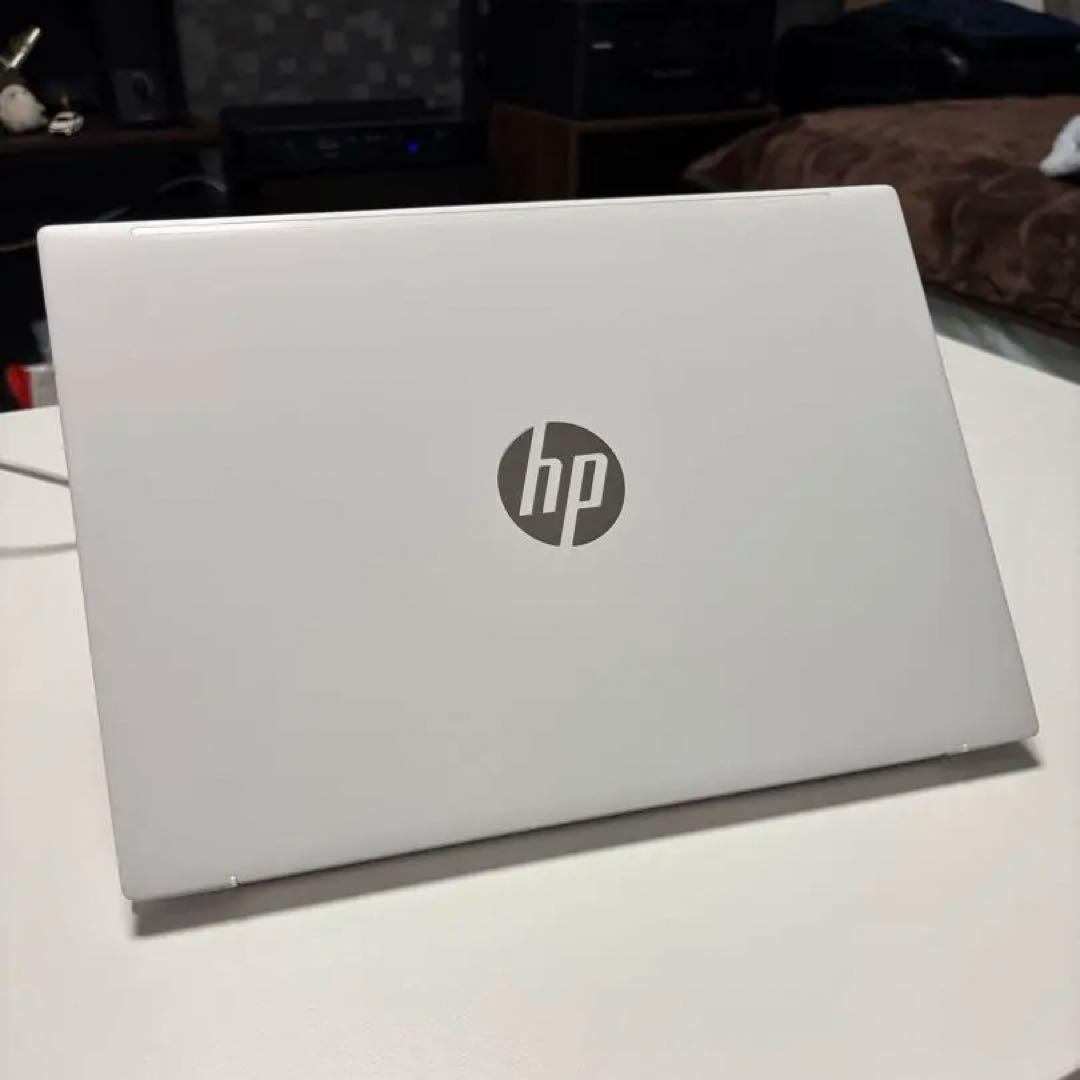 HP Pavillion Aero 13ノートPC ホワイト Ryzen 7
