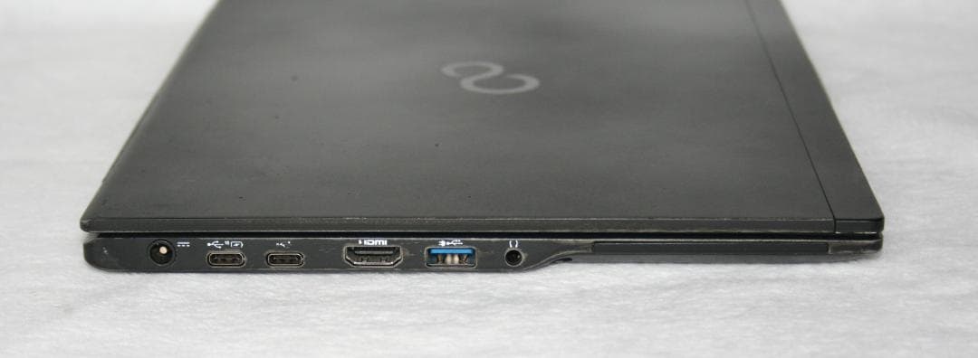 軽量 富士通 U939/B i5-8365U SSD256GB オフィス365