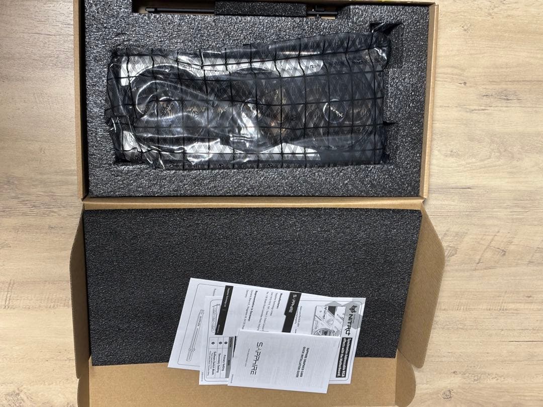 Sapphire Radeon RX 6950 XT 本体 rx6950xt