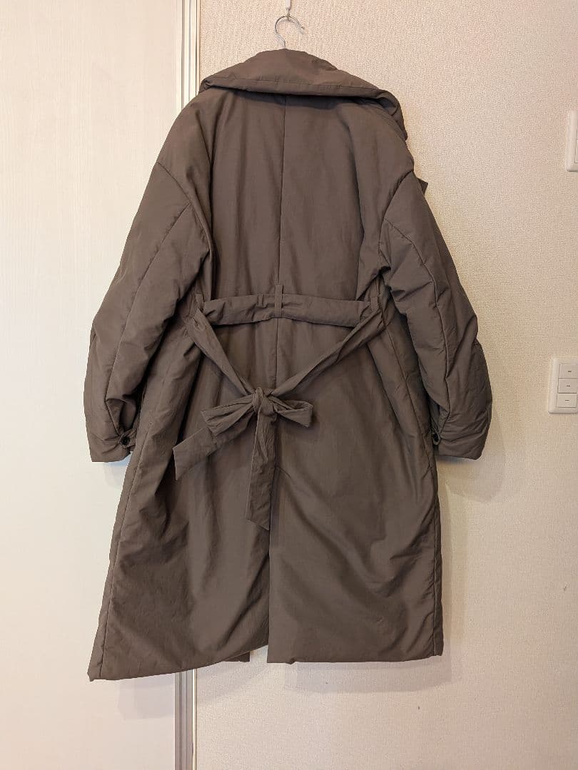 コムサ・ブロンドオフ　ママダウンコート