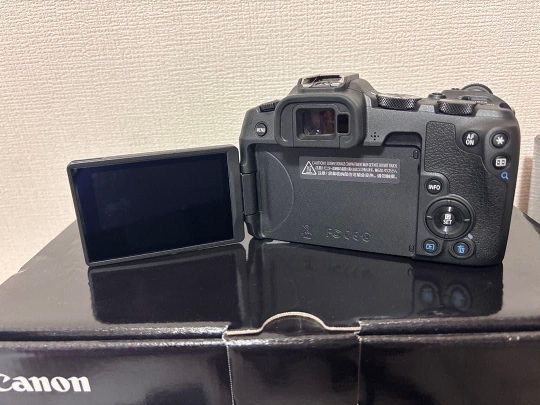 CANON R8 ＋RF24-105mm F4-7.1 IS STM キット