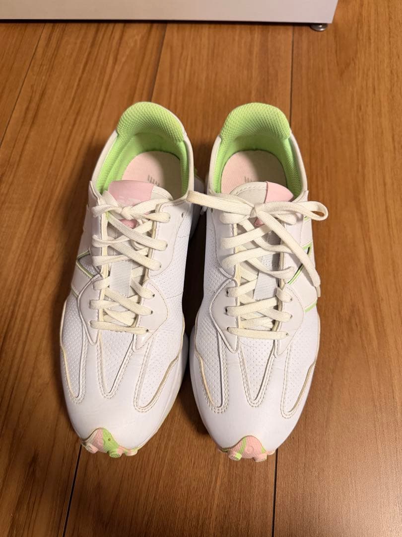 値下げ中New Balance レディースゴルフシューズ WGS327WM