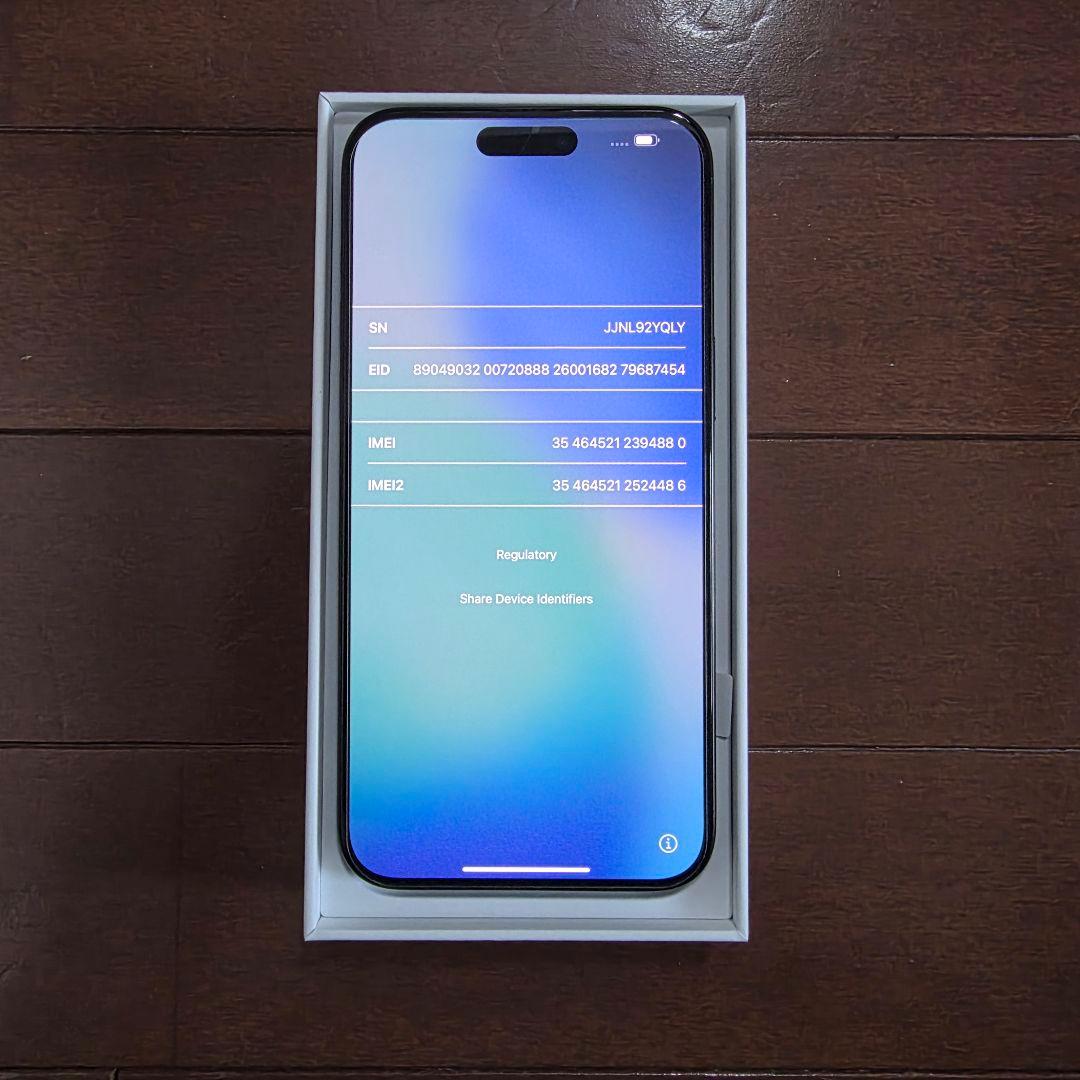 iPhone 15 pro Max 256GB NOMAD レザーケース付