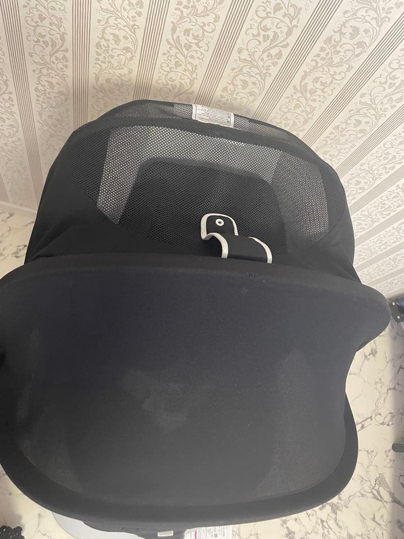 豪華出産準備セット　ベビーベッド　チャイルドシートベビーカー　クリーニング済