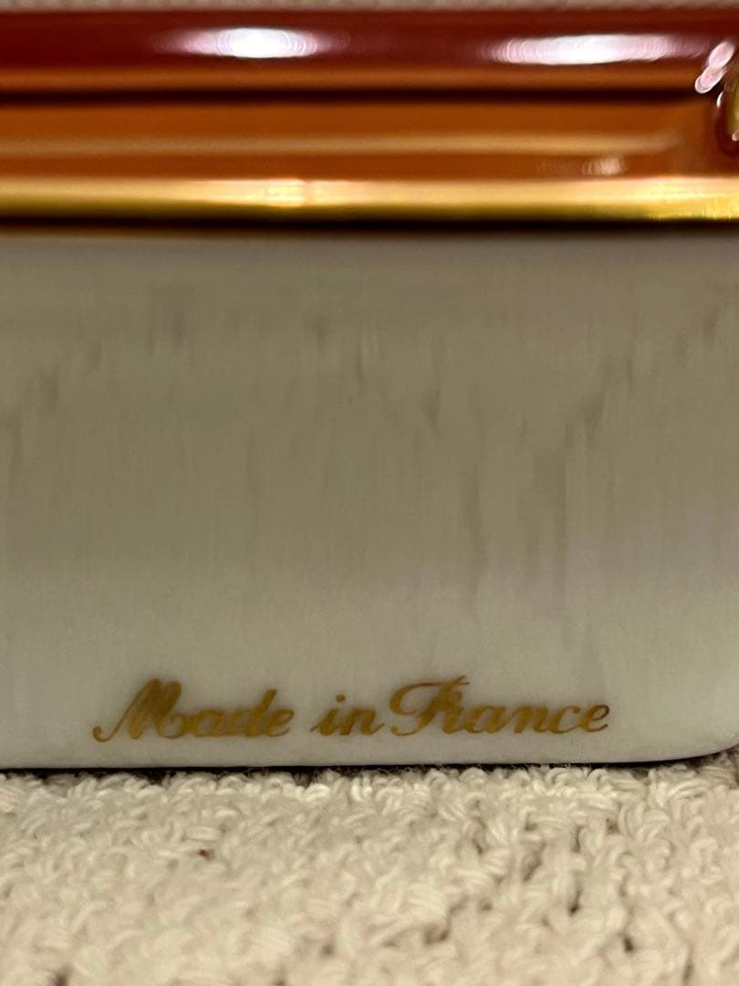 HERMES製の灰皿 エスニック柄