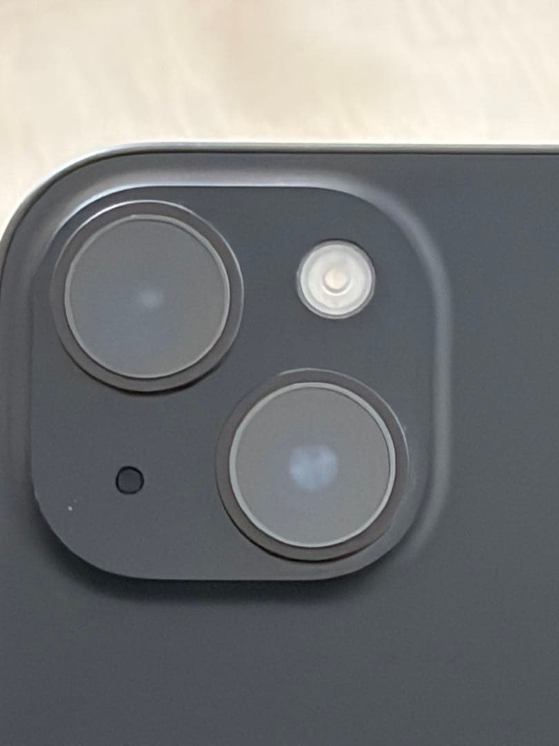 iPhone15 Plus 256GB 傷、割れ等無し　アメリカ購入　カメラ無音