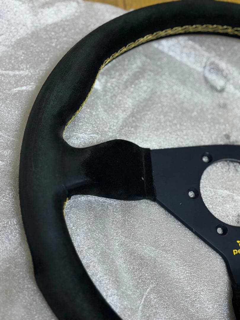 personalステアリング　　　　　　　　グリンタスエード　ナルディ