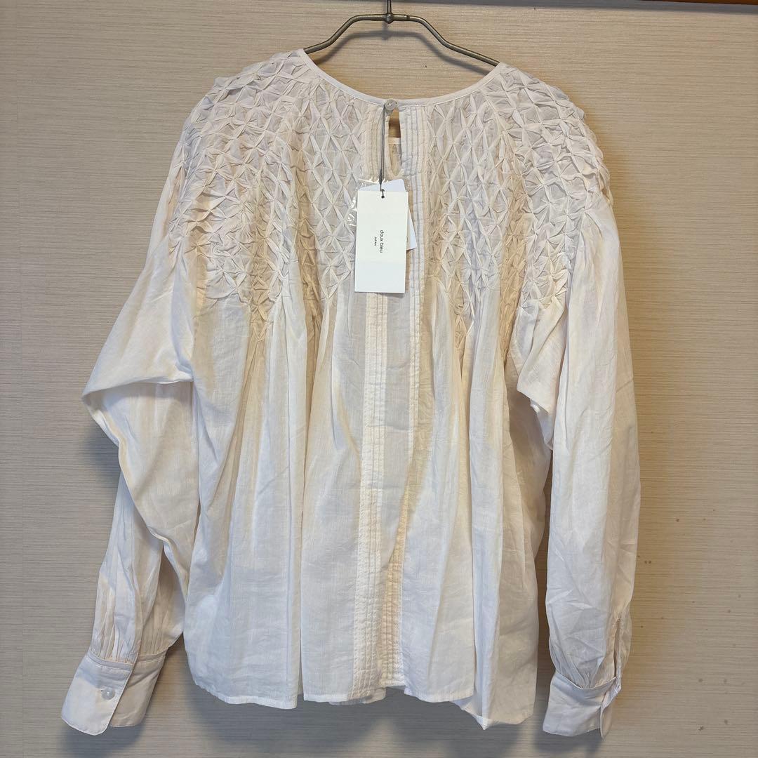 【新品】doux bleu 刺繍入りホワイト長袖ブラウス