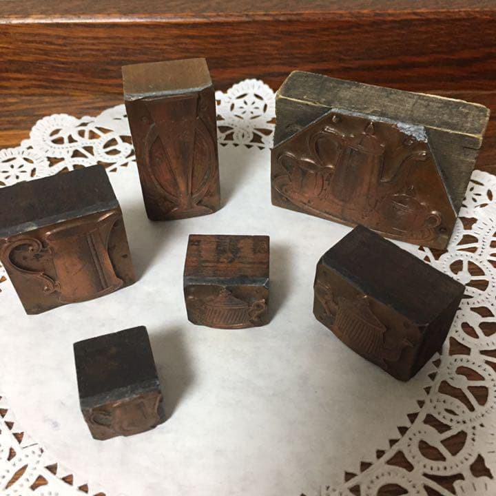 【33%OFF】新春セール♪フランスアンティーク☆コッパー銅製スタンプ6個ハンコ
