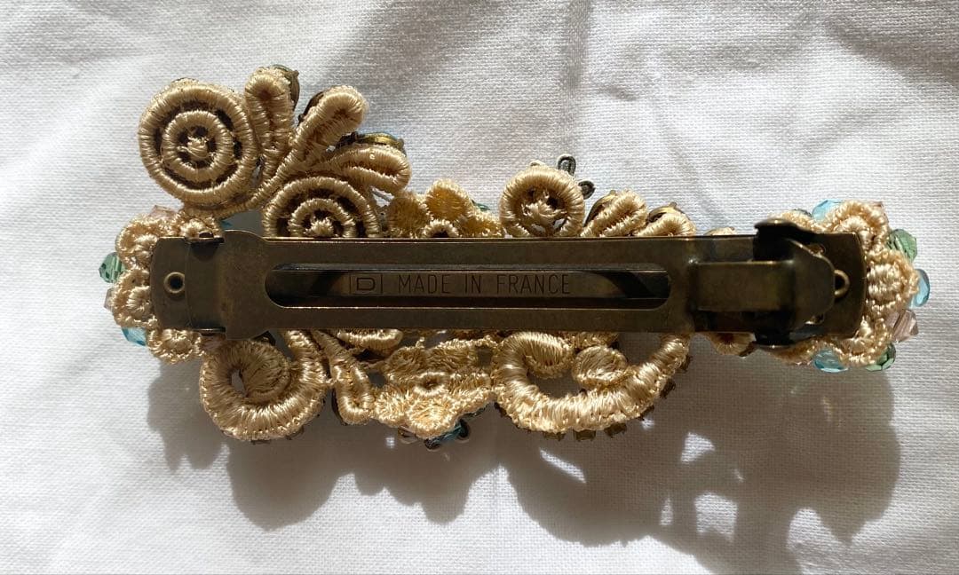 ミハエルネグリン　フラワー装飾レースヘアバレッタ