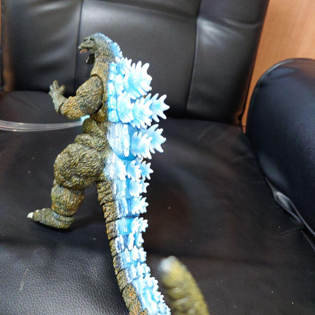 S.H.モンスターアーツ ゴジラ(生頼範義ポスターVer.)