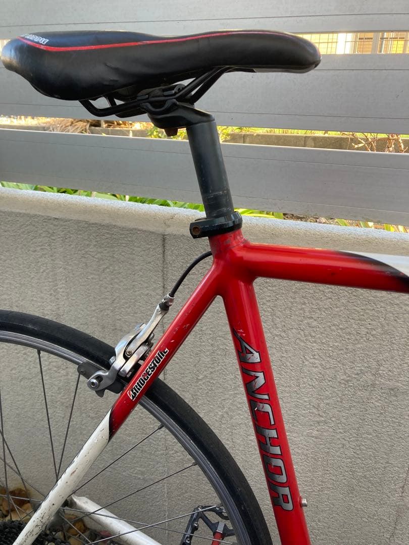 アルミニウムロードバイク 赤白 700C