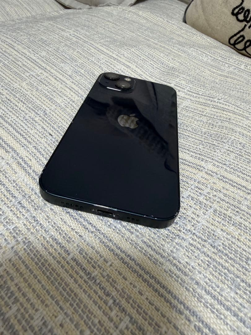 Apple iPhone 13 ブラック 6.1インチ