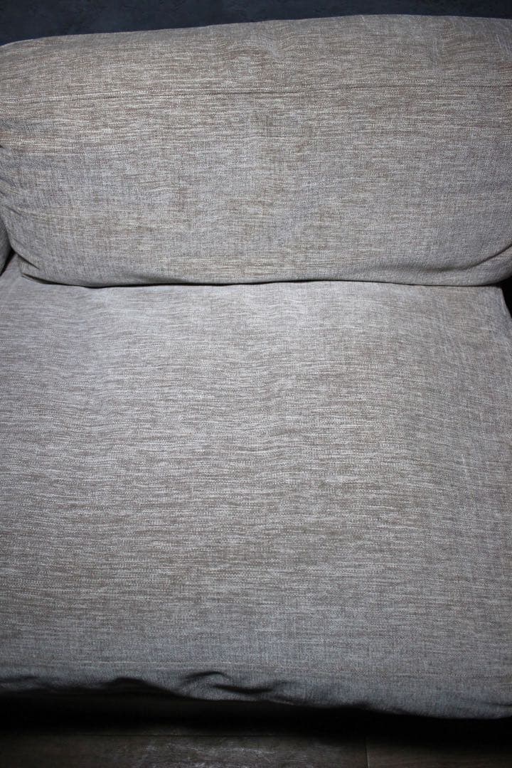 首都圏送無料〜ケユカフェザークッション 収納空間付き 20万 天然木 ソファ